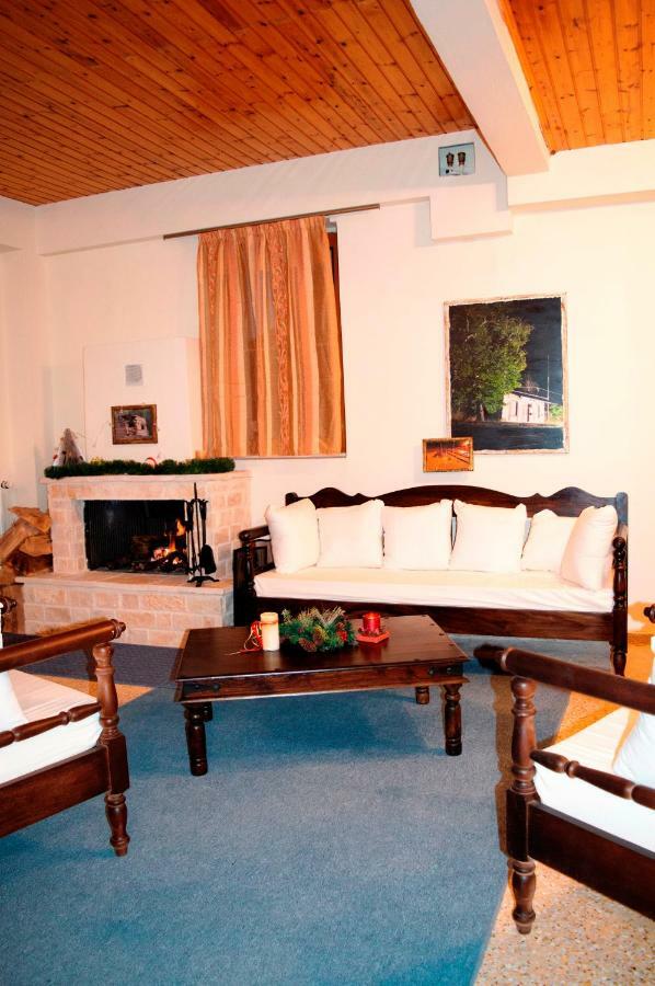 Hotel Xenon Achladokampos Zewnętrze zdjęcie